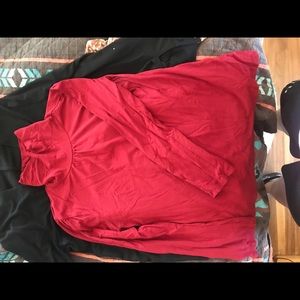 Motherhood red turtleneck XL